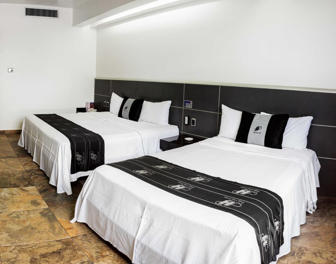 Hotel Ibiza Plaza Мексико Сити Екстериор снимка