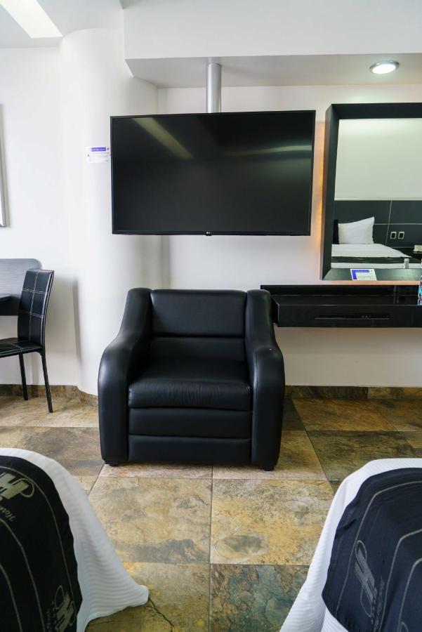 Hotel Ibiza Plaza Мексико Сити Екстериор снимка